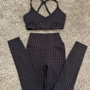 P’TULA Houndstooth Sports Bra and Leggings Set